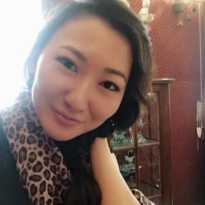 Meet your Posher, Angela